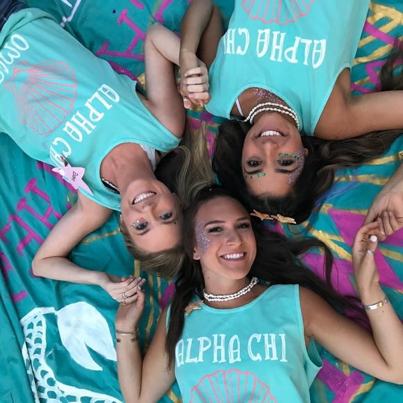 Meet your Posher, Rachel - Picture 2 of 4